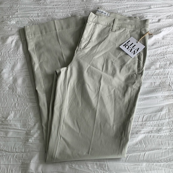 LILA RYAN Pants - LILA RYAN NWT! Women’s Bootcut Trousers GrayViolet Soft Brushed Sateen Fitted 10